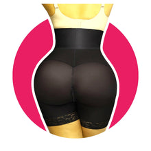 Load image into Gallery viewer, BARBIE SHORT
